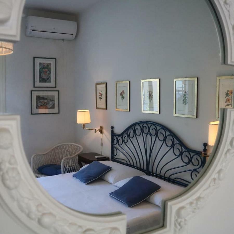 Villa Del Melograno Патті Екстер'єр фото